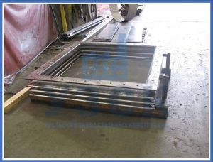 прямоугольные линзовые компенсаторы в Абакане